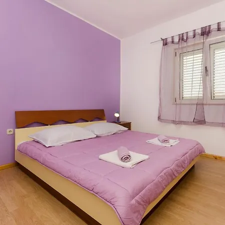 Apartment Masholina Tribunj (Sibenik-Knin)